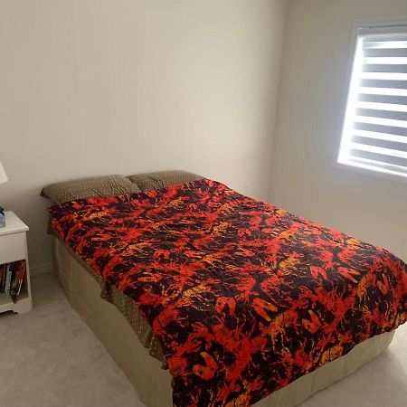 소롤드 Niagara- Beautiful Cozy Sunfilled Big Complete House Minutes Drive From Falls 빌라 외부 사진